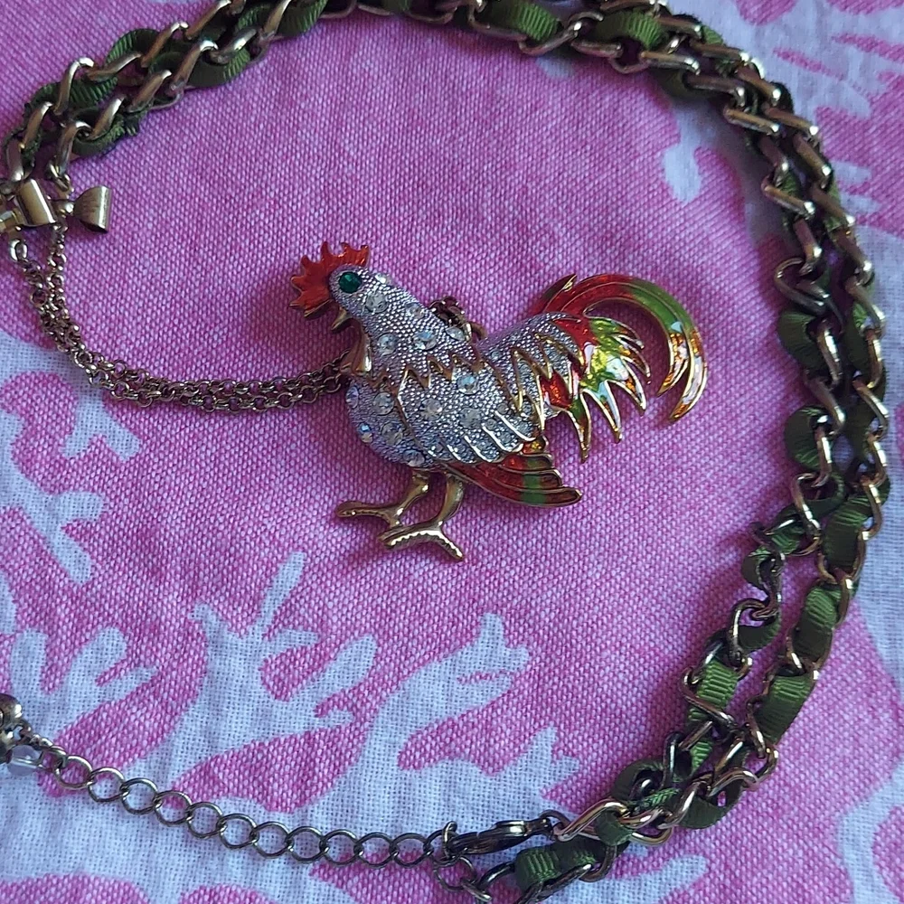 Betsey Johnson FARMHOUSE ROOSTER NECKLACE - Picture 7 of 12